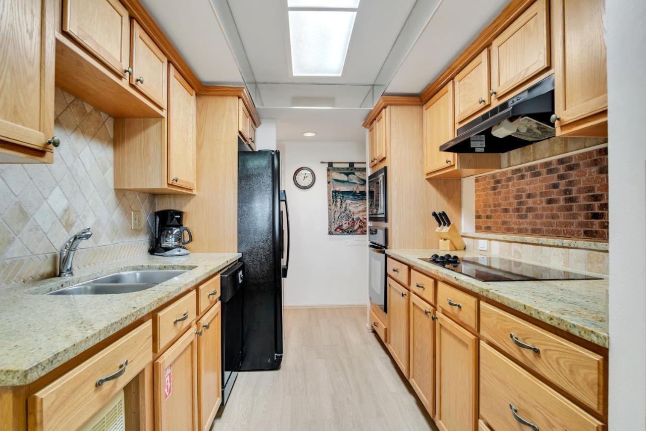 Ocean Bound Ocean Sounds In This 2 Bedroom 2 Bath Den Port Aransas Exterior foto